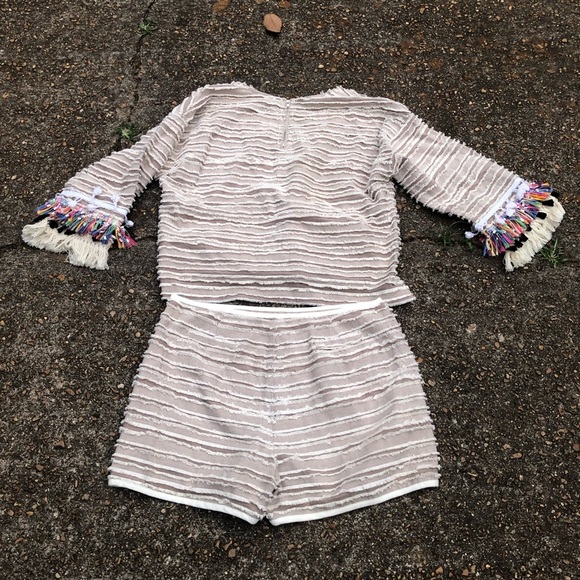 Moon River tan boho linen blend bell sleeve top/short set rainbow tassels sz S/L - Picture 9 of 10